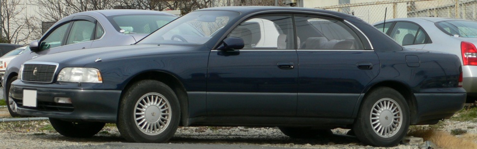 Toyota crown majesta s140